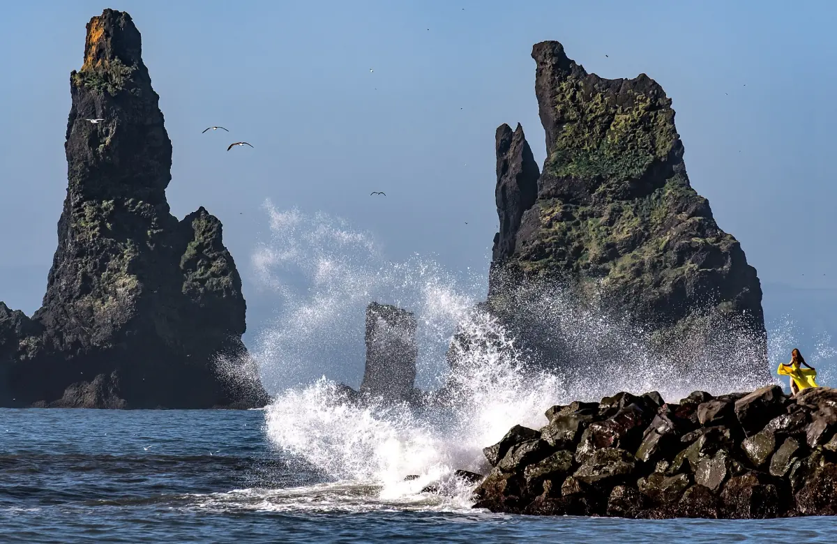 Waves at the Reynisdrangar sea stacks