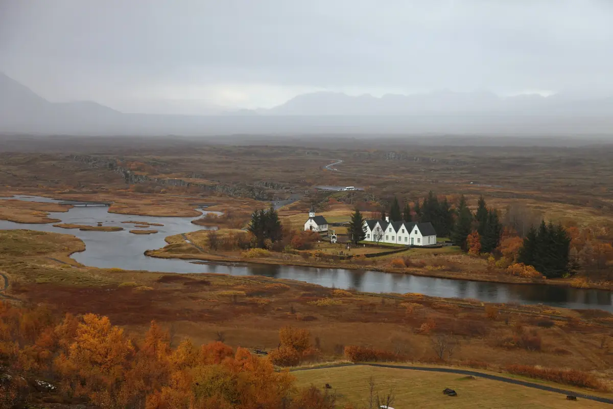 Autumn colours at Þingvellir
