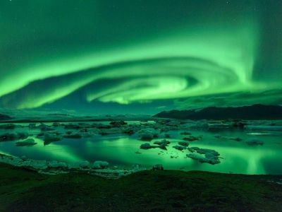 best time to see northern lights in iceland