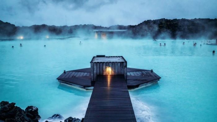 blue lagoon iceland