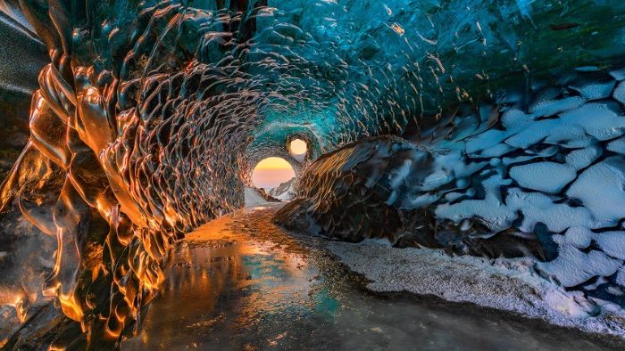 ice caves in iceland